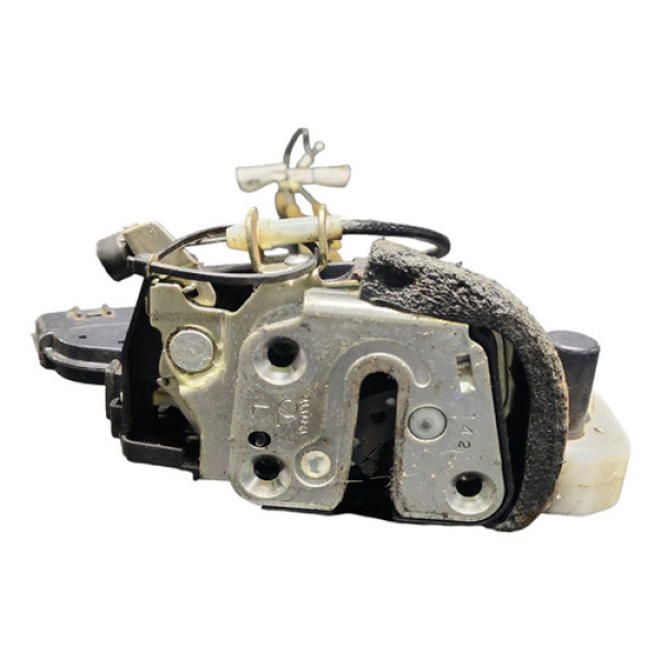 Fechadura De Porta Traseira Esquerda Nissan Sentra 2009/2012