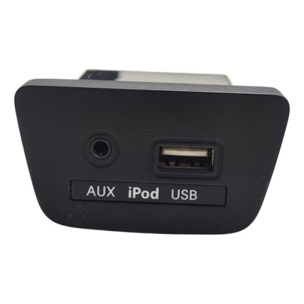 Moldura Entrada Usb Aux Hyundai I30 1.8 2014 2015 2016