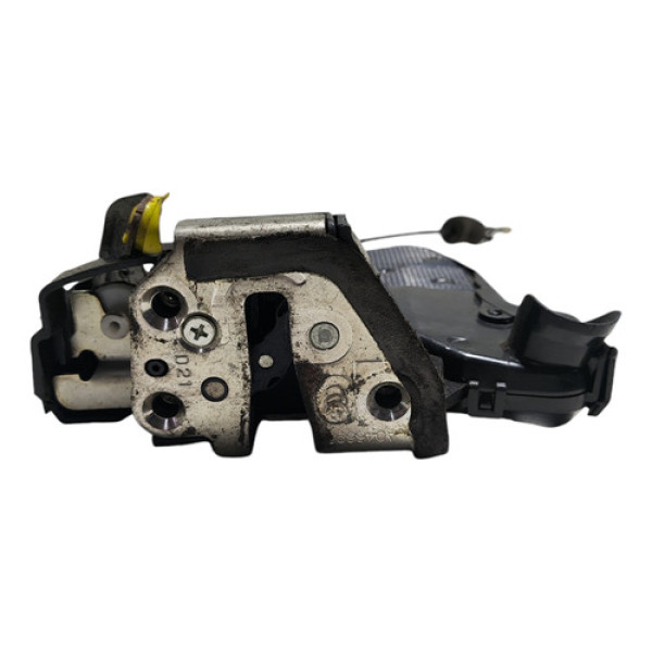 Fechadura Porta Tras Dirt Toyota Corolla 2012 A 2015a046693