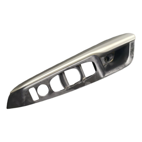 Moldura Botão Vidro Diant Esq Nissan Kicks 2017/19 809615rb5