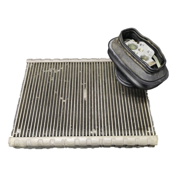 Evaporador De Ar Condicionado A4 2010 C/válvula De Expansão 