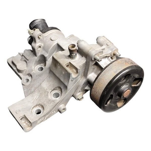 Bomba Da Agua C/valvula Termostática Nissan Sentra 2010/2012