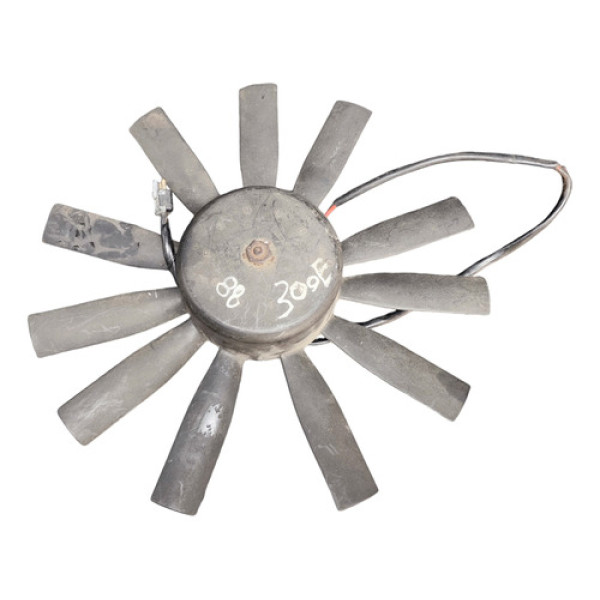 Ventoinha Radiador Mercedes Classe E300 1988 Detalhe 