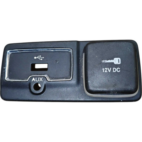 Entrada Usb Tomada Acendedor Jeep Renegade 2017 2018 2019 Preto