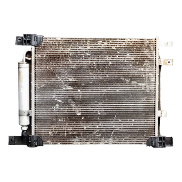 Condensador Radiador Nissan Versa 1.6 2012 2013 2014