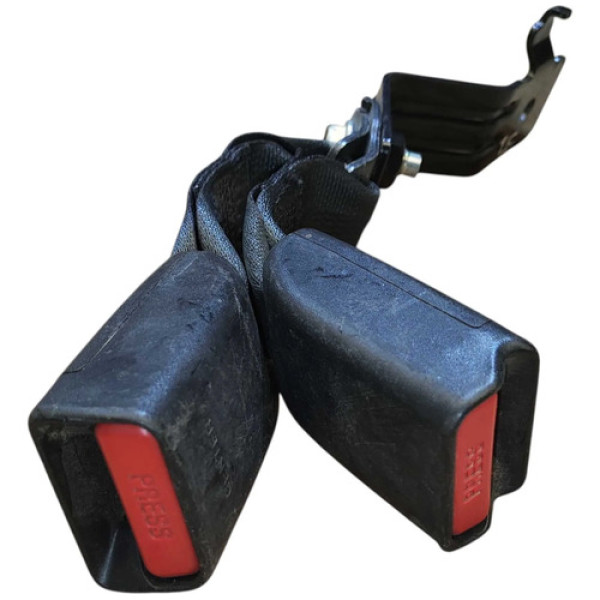 Grampo Segura Corpo Traseiro Nissan Kicks 2017 2018