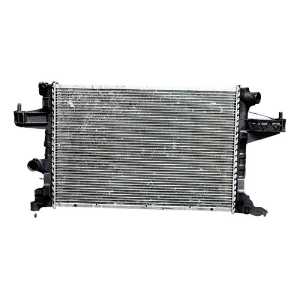 Condensador Radiador Chevrolet  Montana 1.4 2010 2011 2012