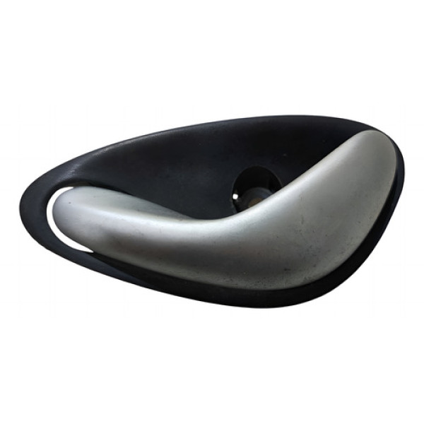 Maçaneta Int Dianteira Esquerda 9205075 Gm Omega 2003 A 2006 Prata Dianteira