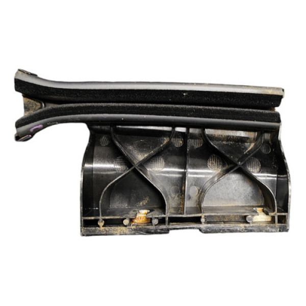 Guia Vidro Diant Esquerdo Peugeot 2008 2017 2018. 9800766780