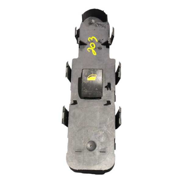 Botão Vidro Elétrico Dianteiro Dir Peugeot 307 6351625xt