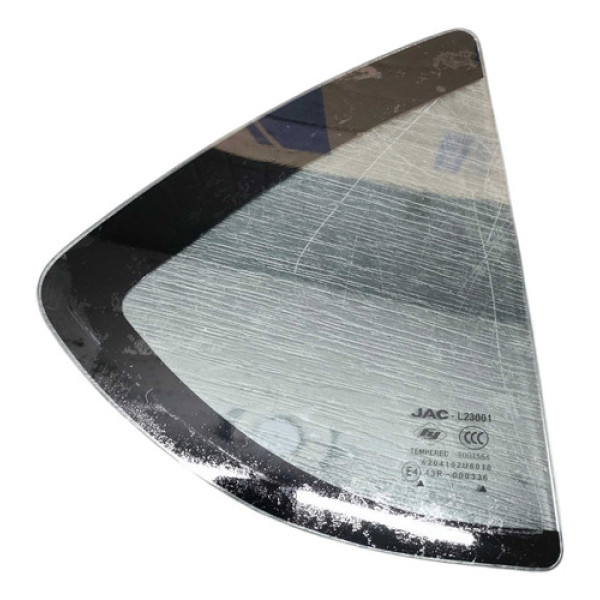 Vidro Vigia Traseiro Direito Jac J3 2011 2012 2013