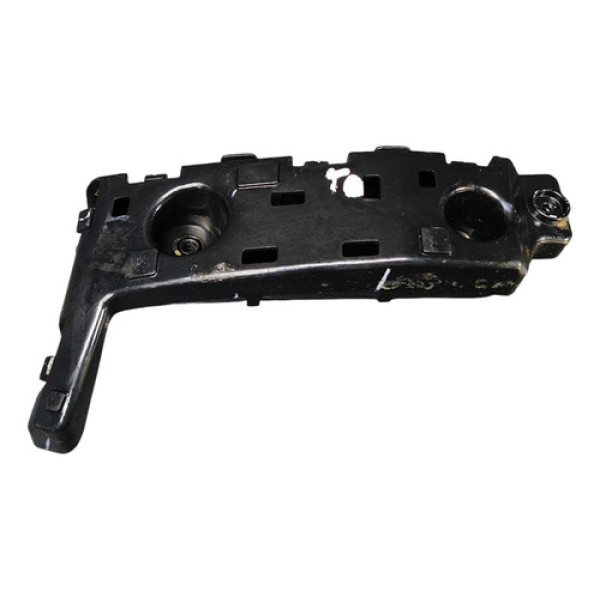 Suporte Guia Parachoque Tras Direito Renault Kwid 2019/2021