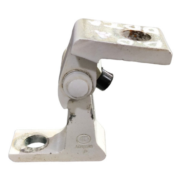 Dobradiça Dianteira Direita Vw Golf 2015 2016 2017