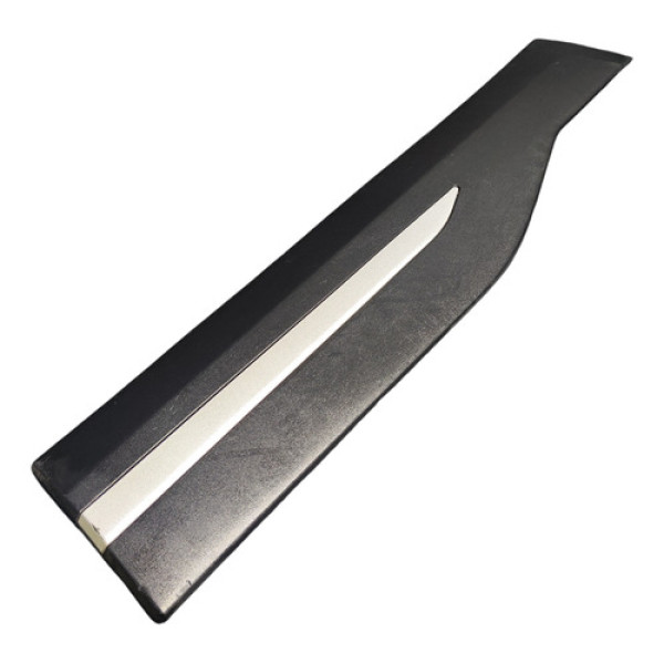 Friso Porta Tras Dir Nissan Kicks 2017 2018 2019 828705rb0a Preto