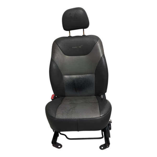 Banco Dianteiro Esquerdo Mitsubishi Tr4 2003/2005 C/detalhe Cinza