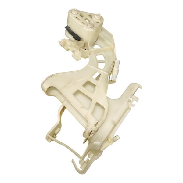 Moldura Esquadra Suporte Direito Vw Tiguan 08/18 5n0837868b