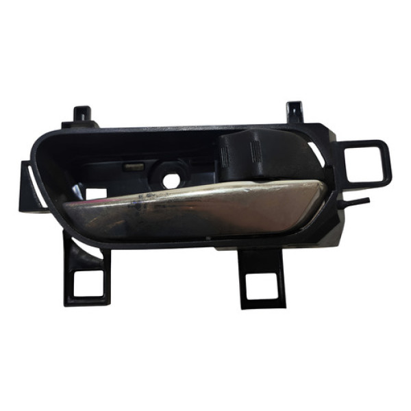 Maçaneta Interna Diant Direita Nissan Kicks 2016 A 2020 Prata Dianteira