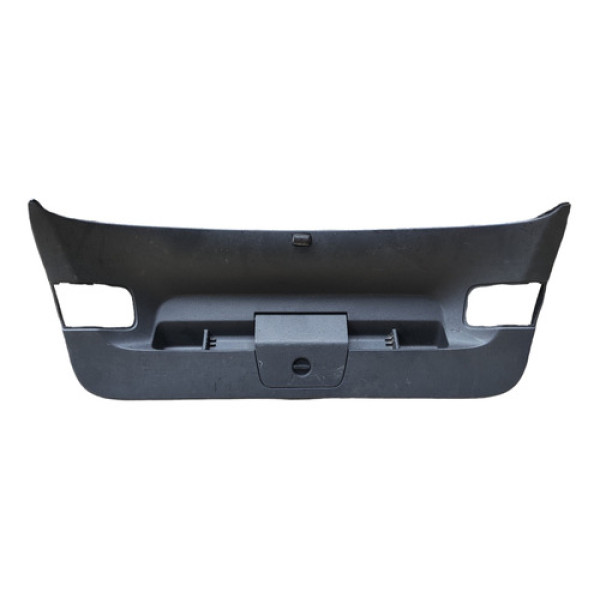 Moldura Tampa Traseira Vw Golf 2015 2016 2017 5gm867605a Preto