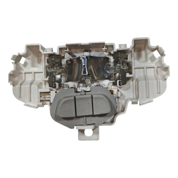 Luz Teto Cortesia Interna Gm Tracker 2021/2023 Detalhe 