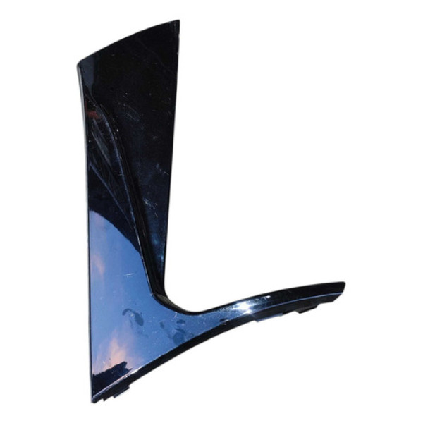 Moldura Aplique Direito Aerofólio Gm Tracker 2020 A 2022