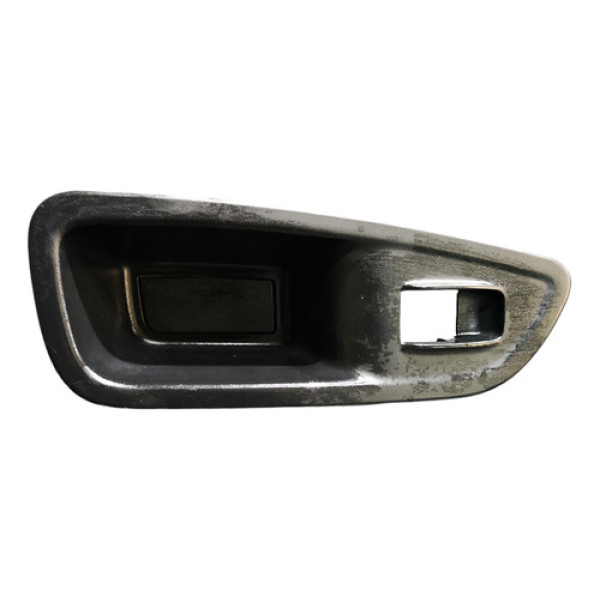 Moldura Botão Vidro Tras Esq Fiat Argo 2018/2021 100237567