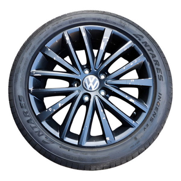Roda Aro 17 C/pneu Volkswagen Jetta 2011/2017 C/detalhe Preto