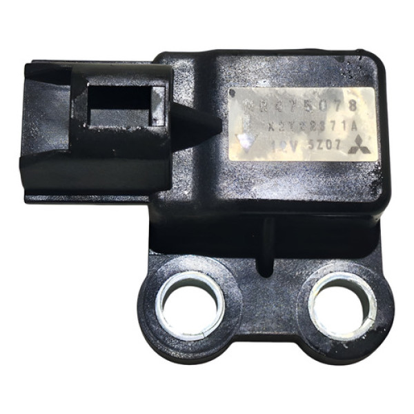 Sensor Frontal Mr475078 Mitsubishi Pajero Tr4 2003 2004 2005 Preto