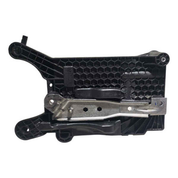 Moldura Bateria 2q0915331a Vw Nivus Highline 2021 A 2023