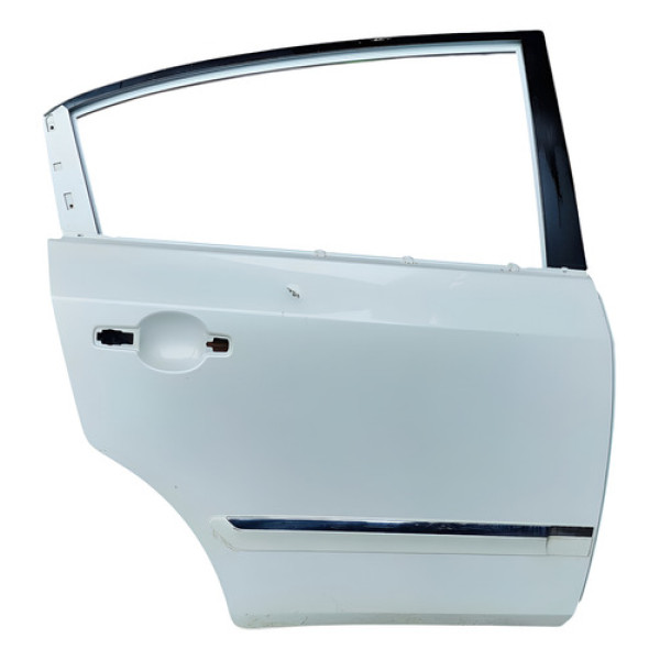 Porta Traseira Direita Nissan Sentra 2008 A 2012 C/detalhe  Branco Direita Traseira