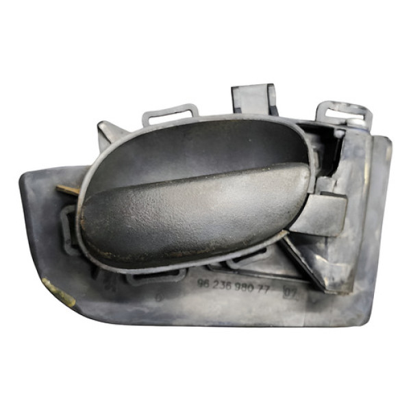 Maçaneta Interna Dianteira Direita Peugeot 206 2007/2010 - Dianteira