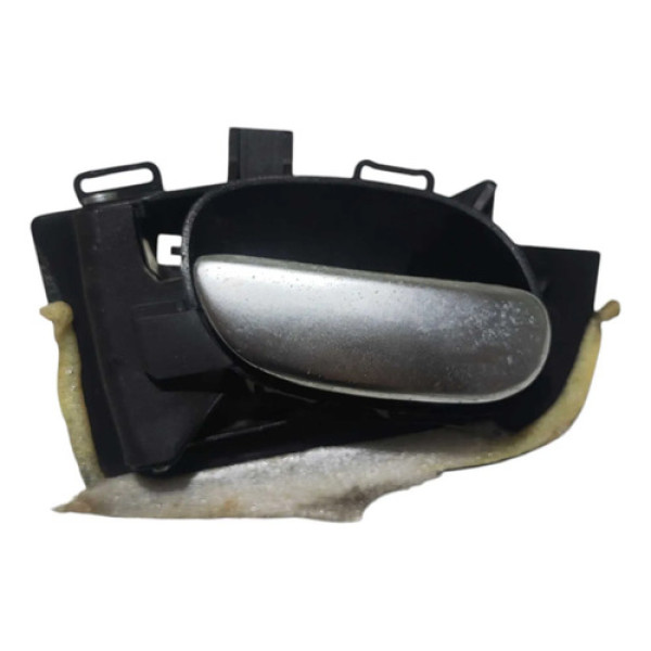 Maçaneta Interna Traseira Esquerda Peugeot 207 2008 A 2012 Preto Traseira