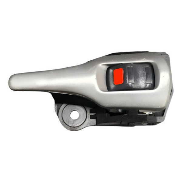 Maçaneta Interna Tras Direita Toyota Corolla 2.0 2011/2013 Traseira