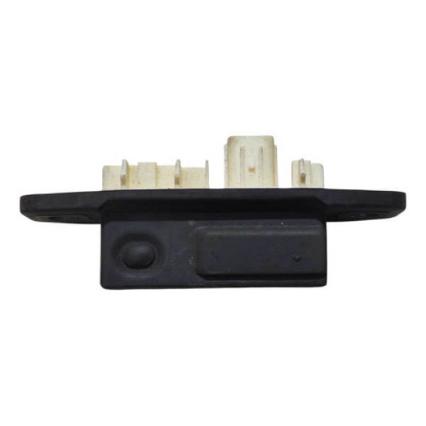 Botão Abertura Tampa Traseira Toyota Yaris 2020/2023