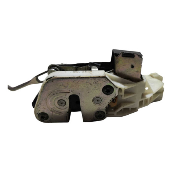 Fechadura Porta Dianteira Direita Mitsubishi Tr4 2008 A 2010