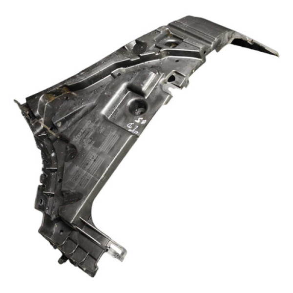 Guia Direito Parachoque Traseiro Volvo Xc60 T8 2.0 2020/2022