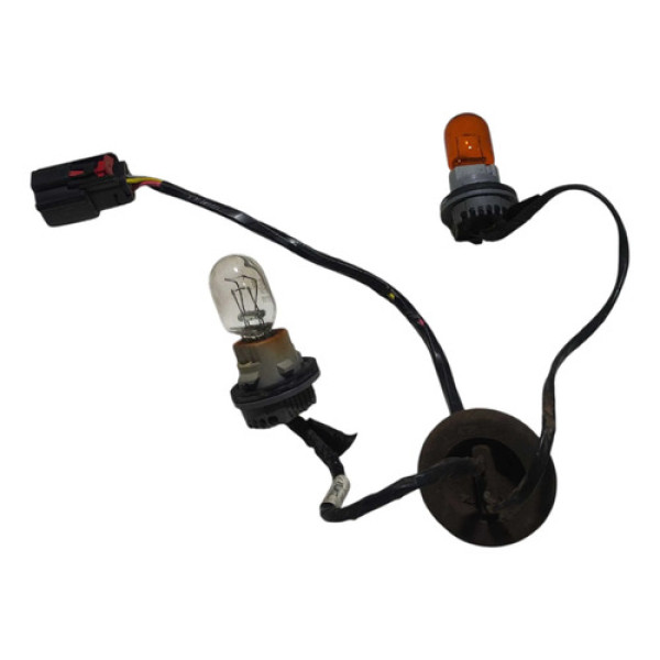 Chicote Circuito Lanterna Chevrolet Onix Plus 1.0 2020/2024