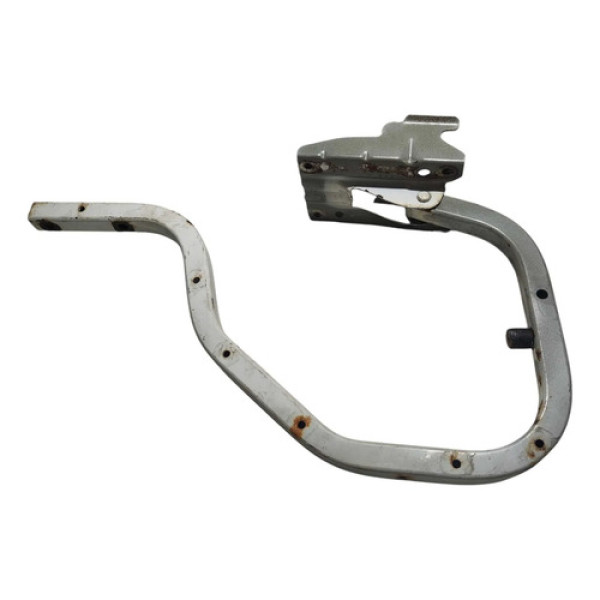 Dobradiça Esquerda Porta Malas Nissan Versa 2016 A 2019