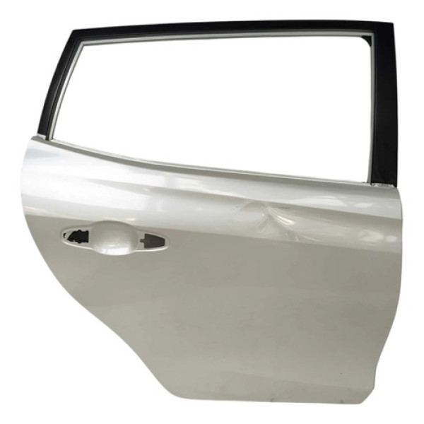 Porta Traseira Direita Toyota Yaris Hatch 2019 2020 Detalhe Traseira Direita Branco