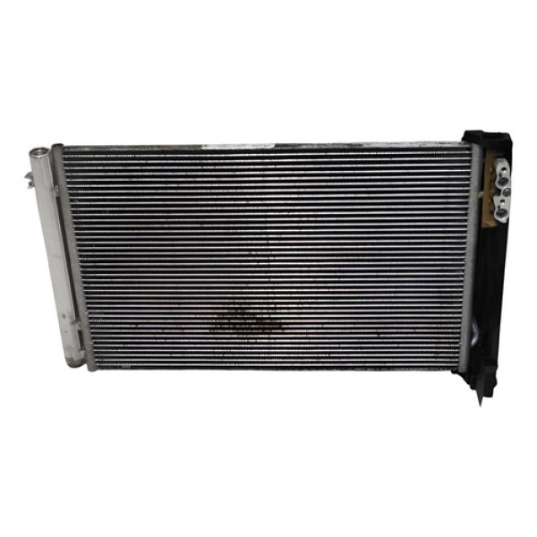 Condensador Ar Condicionado  3213303 Bmw X1 2.0 2010 A 2012