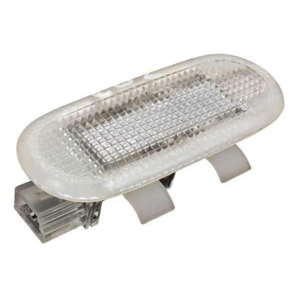 Luz De Teto Cortesia 8200163892 Renault Fluence 2010 A 2012