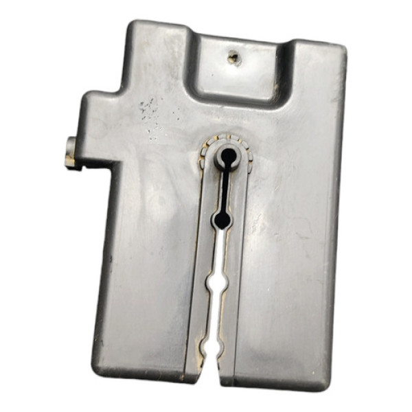 Moldura Tampa Bomba 9674380480 Peugeot 208 1.6 2017 2018