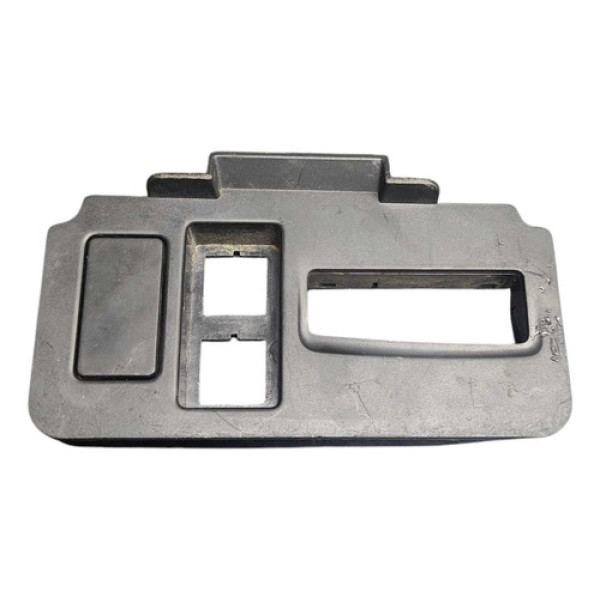 Moldura Botão Porta Mala Citroen C4 Lounge 1.6 2014 A 2016