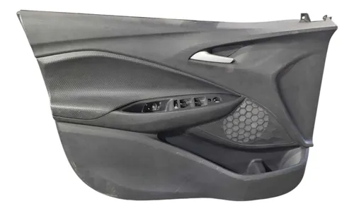 Forro Porta Dianteira Esquerda Chevrolet Onix 2020 A 2023 Preto