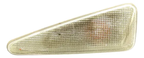Pisca Paralama Dir Renault Symbol 2009 2010/2012 8200602765 Direito Preto
